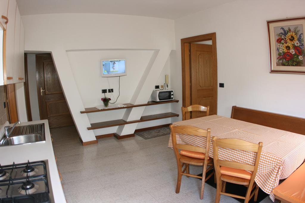 A. Paolo Apartments Виго-ди-Фасса Экстерьер фото